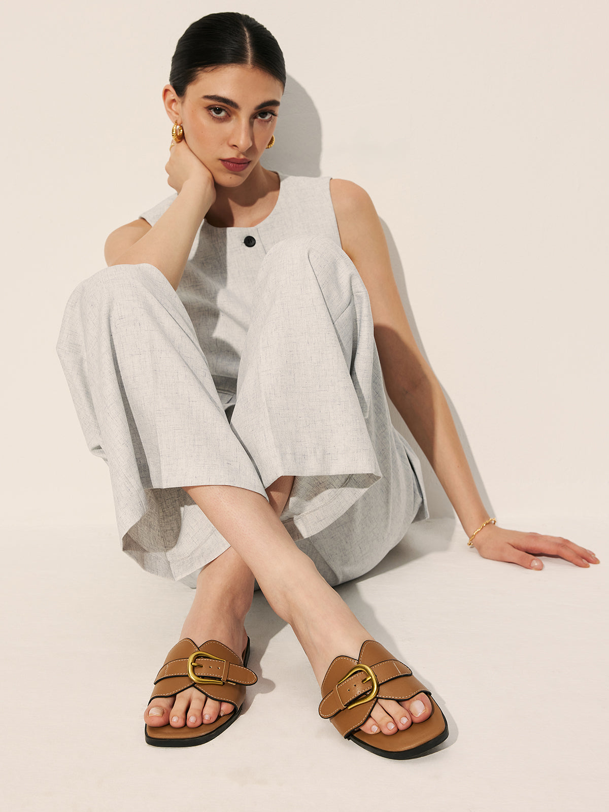 Tokalı Kayışlı Terlik