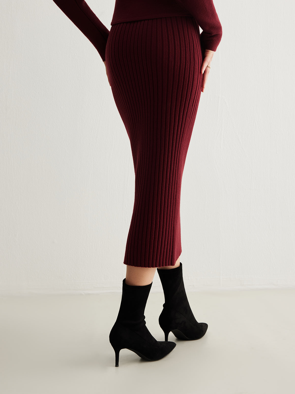 Arkası Açık Topuklu Süet Bilekte Bot