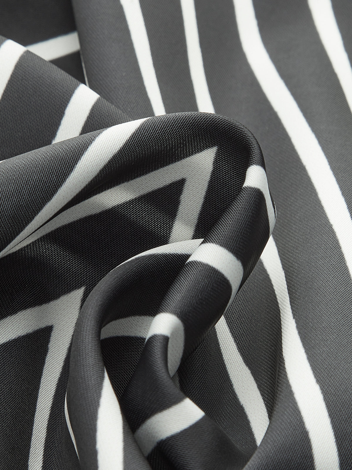 Yarı Şeffaf Çizgili Önü Sarmalı Düğümlü Üst