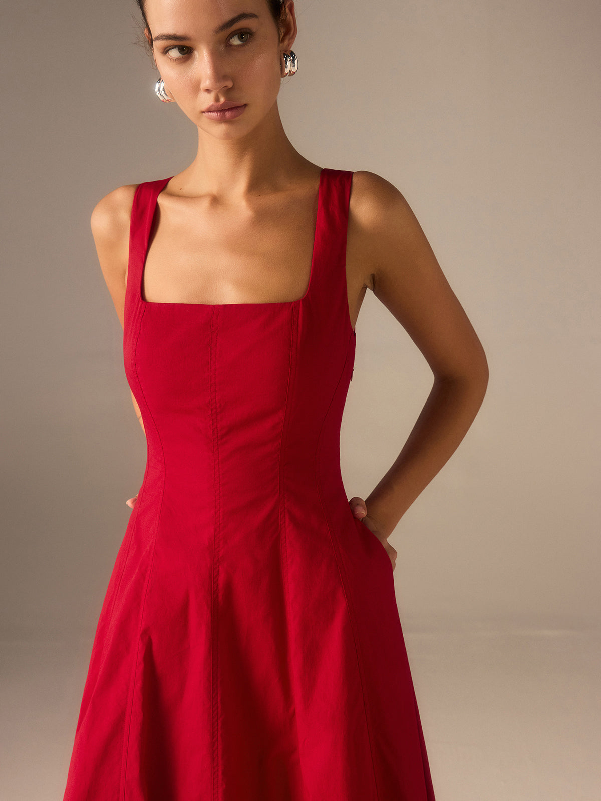 Bağcıklı Sırtlı Pamuklu Maksi Elbise