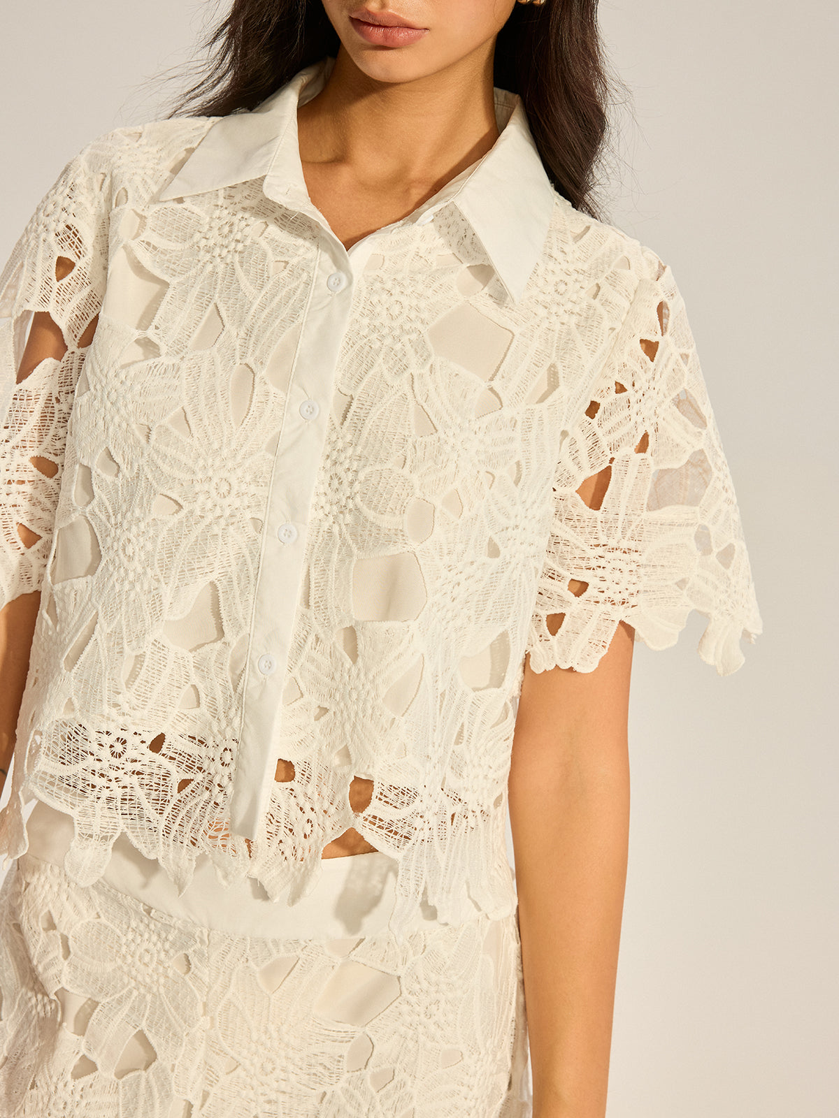 Dantel Tığ İşi Kesik Üst ve Geniş Paça Pantolon Takımı