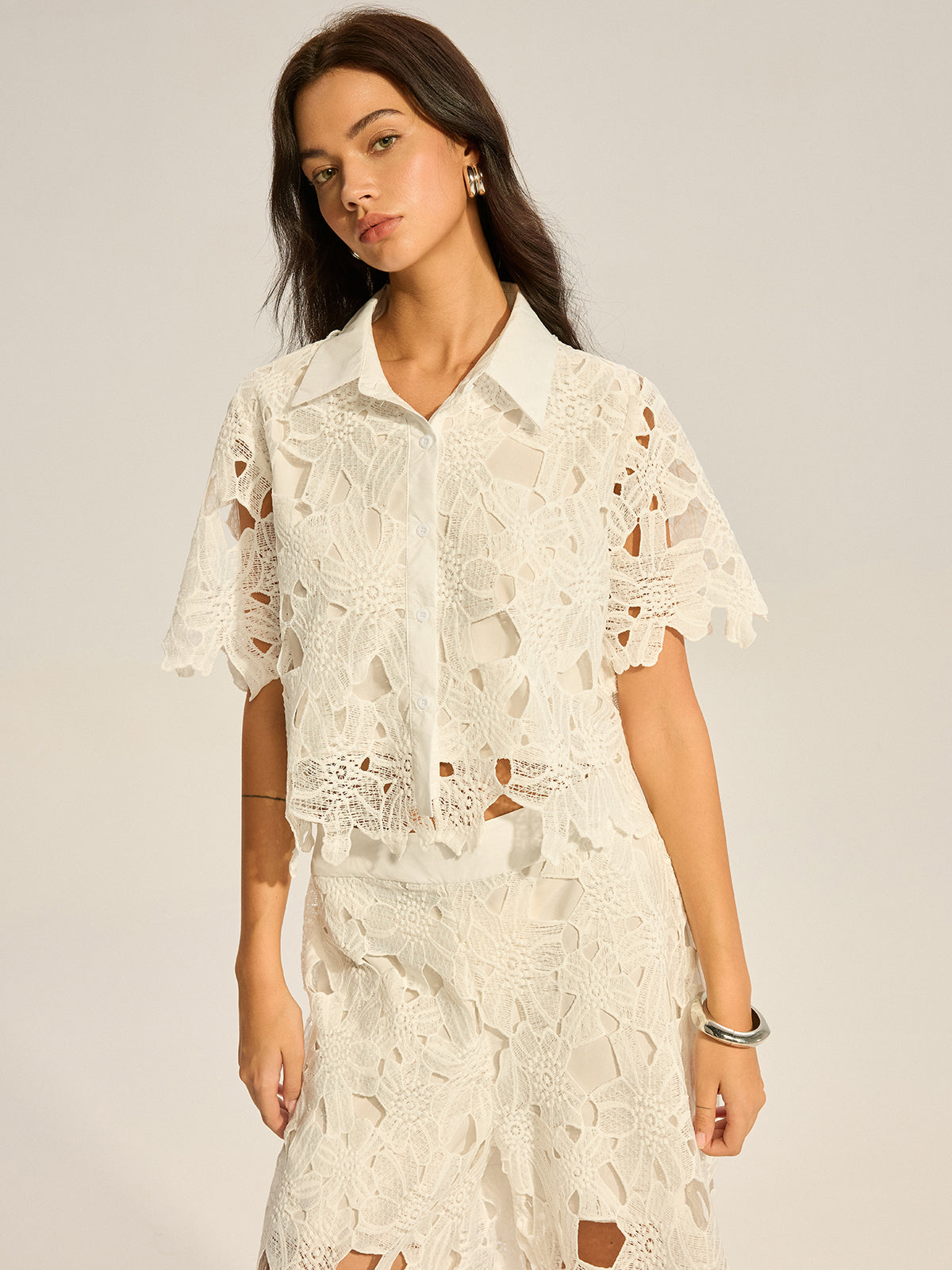 Dantel Tığ İşi Kesik Üst ve Geniş Paça Pantolon Takımı