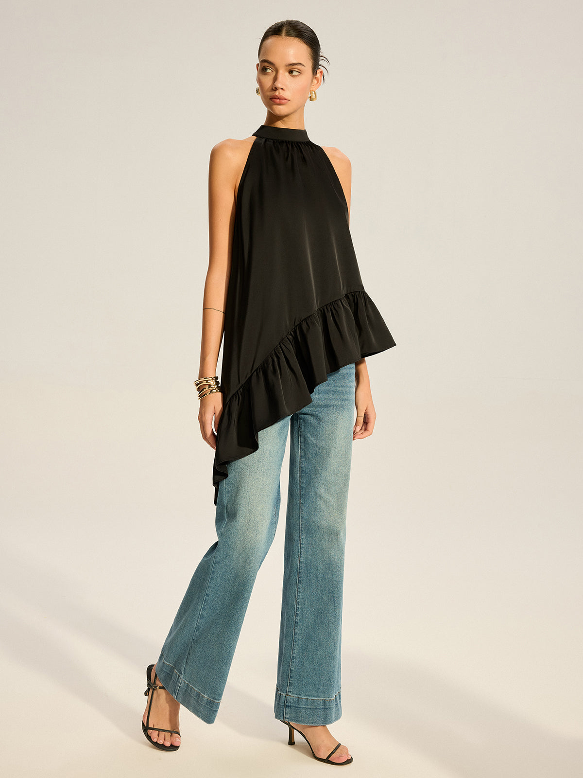 Asimetrik Volanlı Etek Askılı Üst