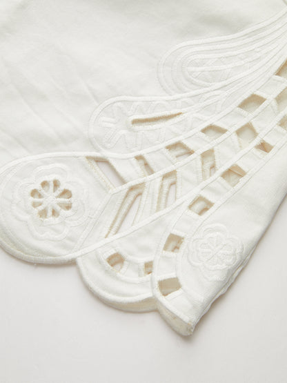 Nakışlı Kesik Yarı Şeffaf Üst