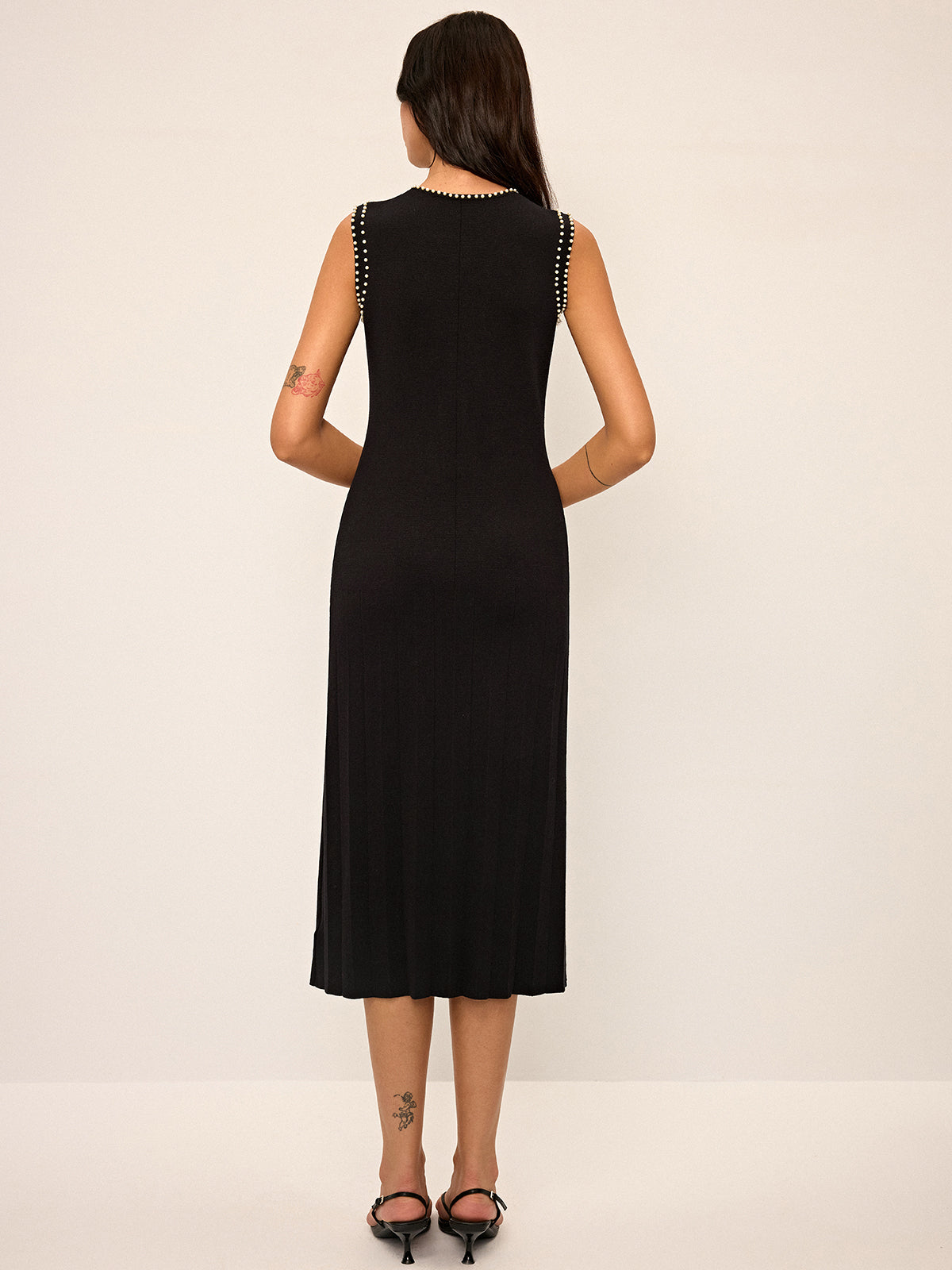 İnci Detaylı Kolsuz Örme Midi Elbise