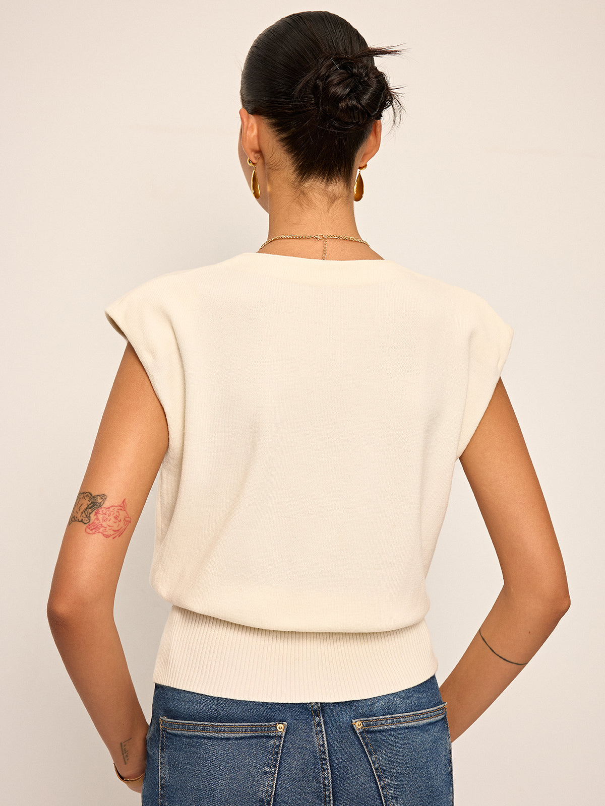 Asimetrik Çift Yönlü Giyilebilir Örme Yelek