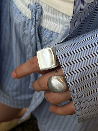 Mat Gümüş Oval Kubbe Yüzük