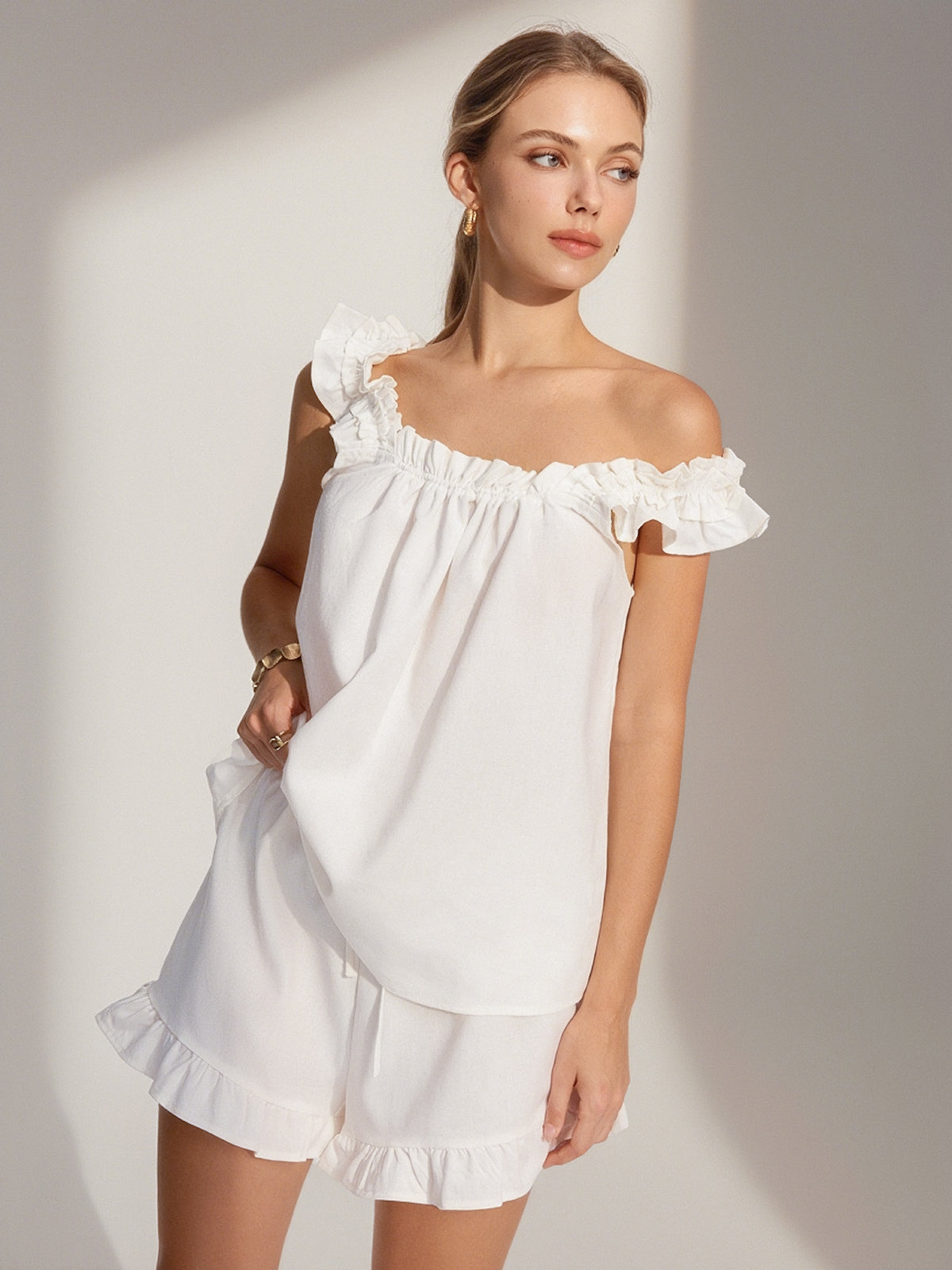 Saf Pamuklu Volanlı Şort Takımı