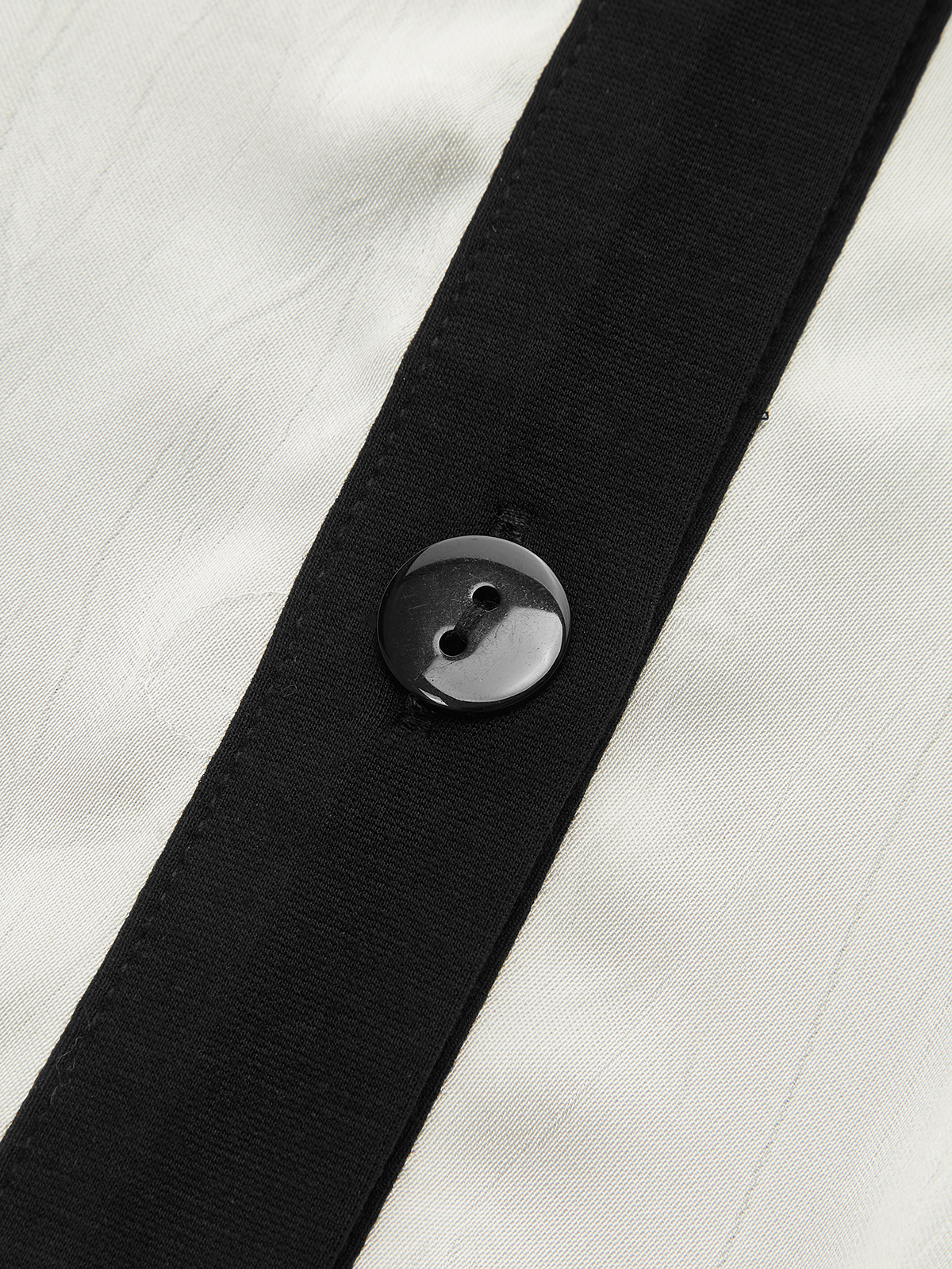 Renk Bloklu Önü Düğmeli Bluz