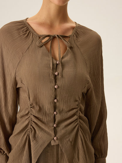 Büzgülü V Yaka Dokulu Şort Takımı