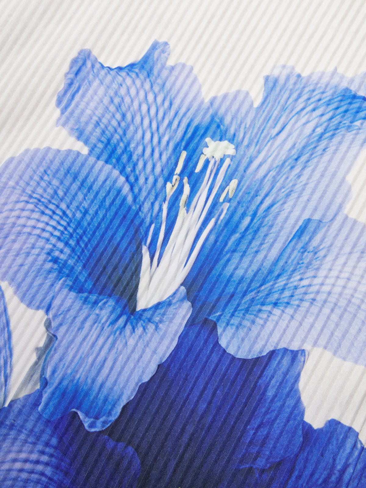 Çiçek Desenli Degrade Straplez Pileli Uzun Elbise