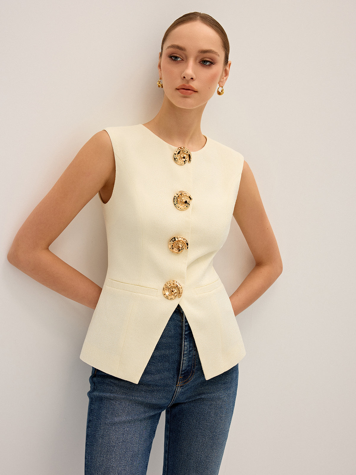 Metal Detaylı Kolsuz Yelek
