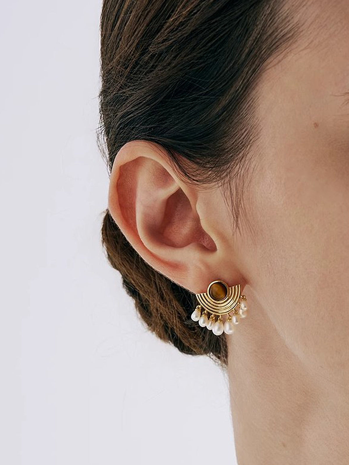 Kaplan Gözü İnci Yelpaze Küpeler