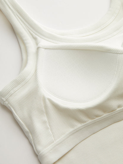 Sütyensiz Ribanalı Atlet