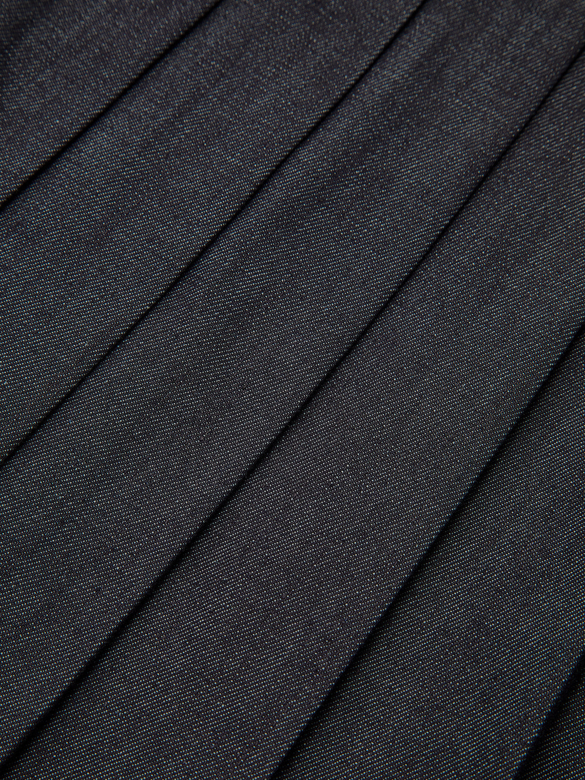 Fermuarlı Ön Ceket ve Pileli Mini Etek Takımı