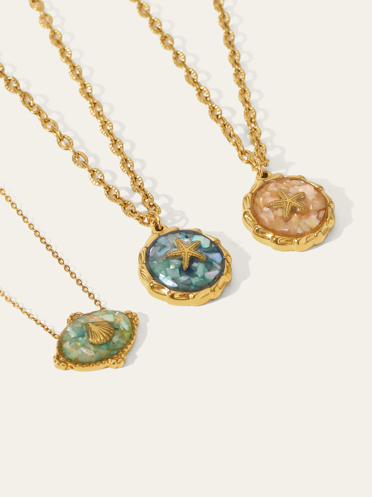 Altın Deniz Yıldızı Kolye