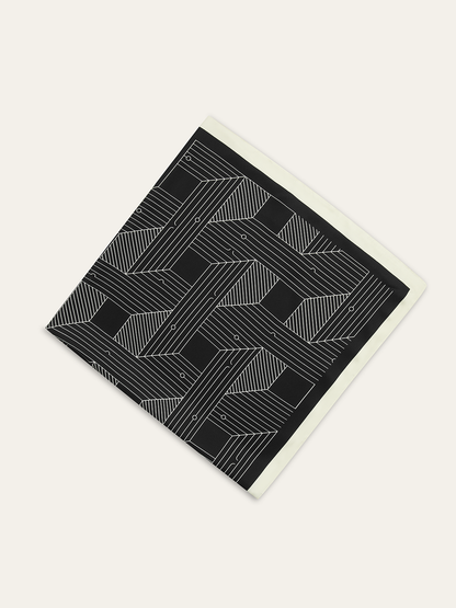 Geometrik Desenli Kare Atkı