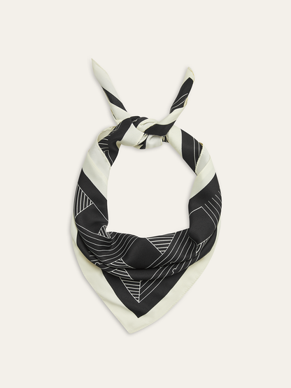 Geometrik Desenli Kare Atkı