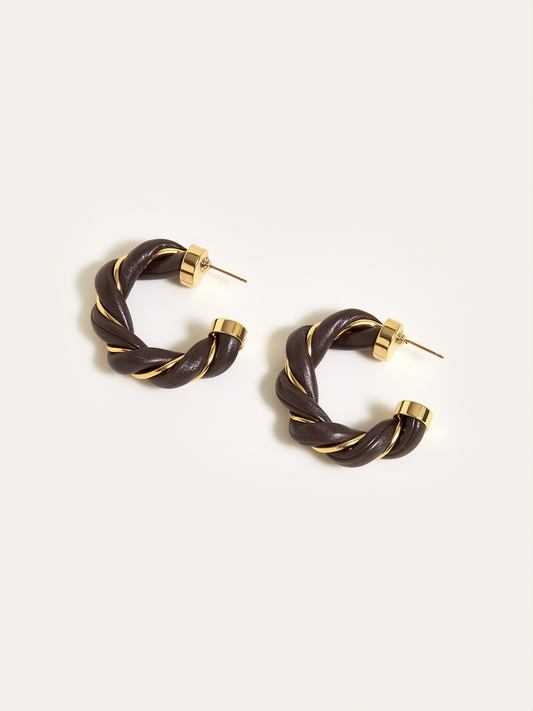 Bükülmüş Halka Küpeler