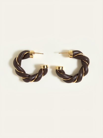 Bükülmüş Halka Küpeler