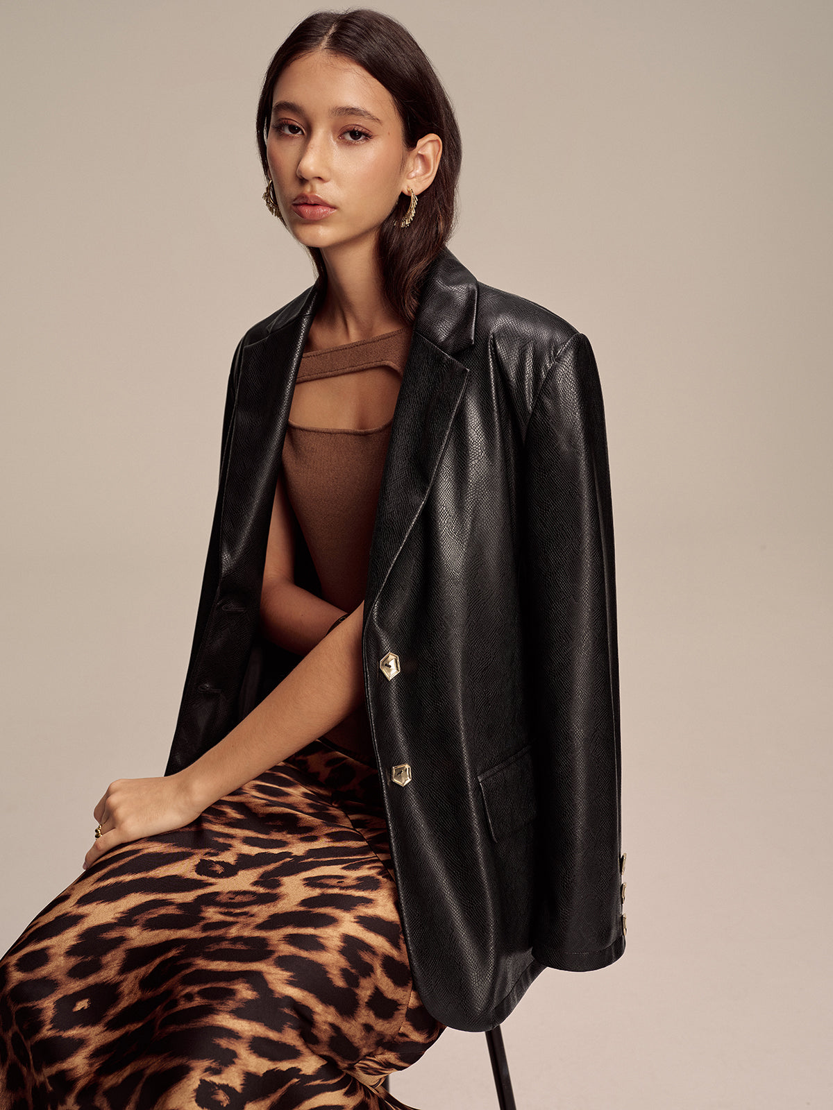 Yılan Desenli Metal Düğmeli PU Deri Blazer