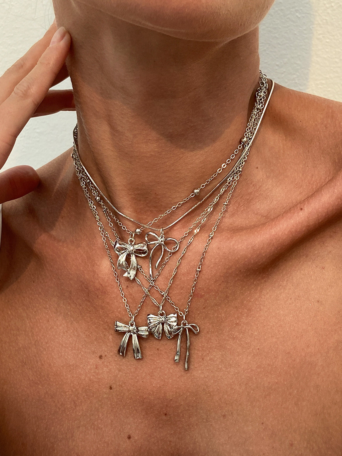 5 Parçalı Yaylı Charm Kolye Seti