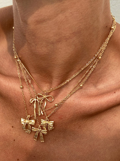 5 Parçalı Yaylı Charm Kolye Seti