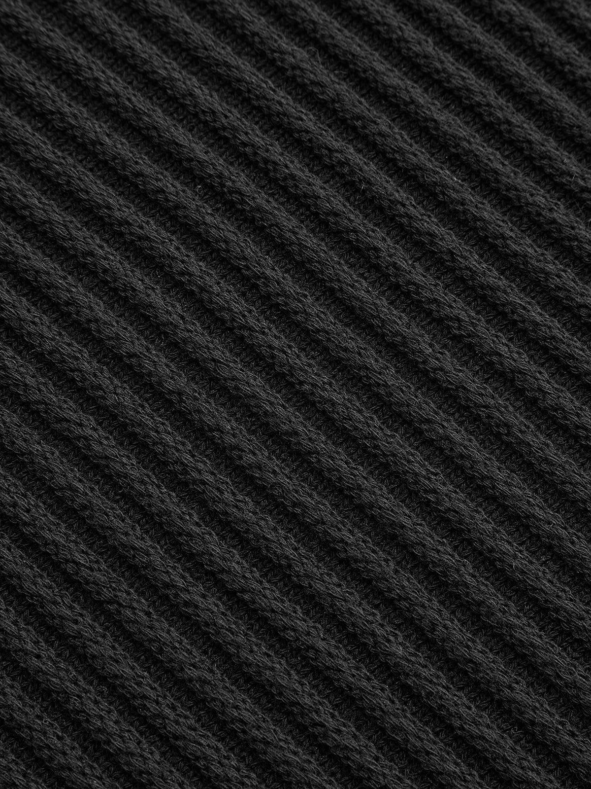 Kolsuz Püsküllü Kazak Elbise