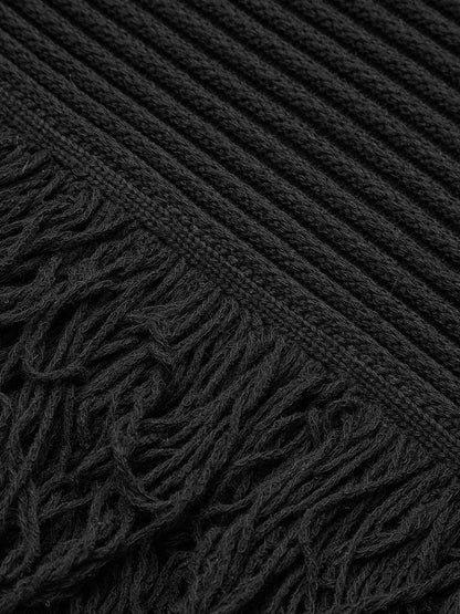 Kolsuz Püsküllü Kazak Elbise