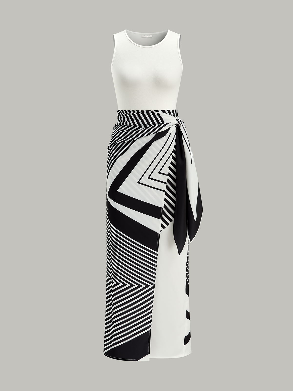 Kolsuz Üst ve Baskılı Etek Takımı