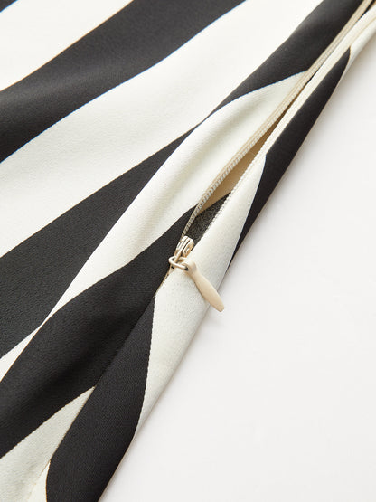 Çizgili Yaka Kolsuz Uzun Elbise