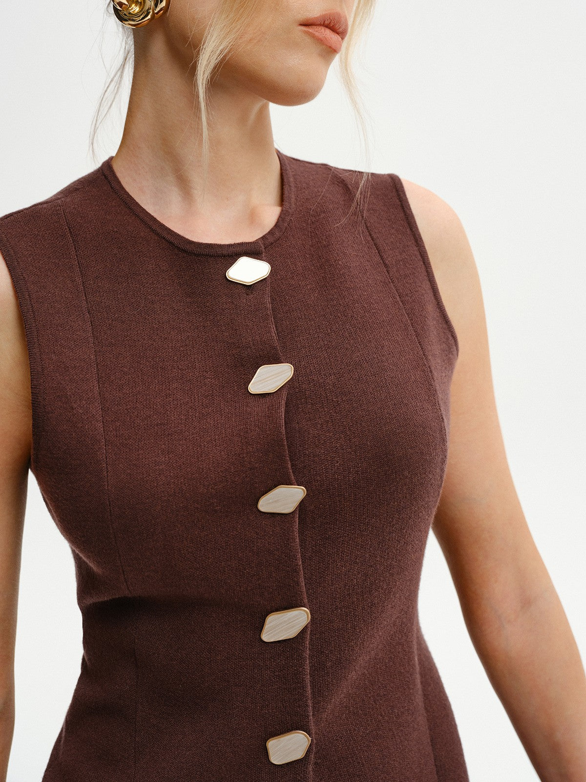 Yün Karışımlı Kolsuz Düğmeli Örgü Hırka