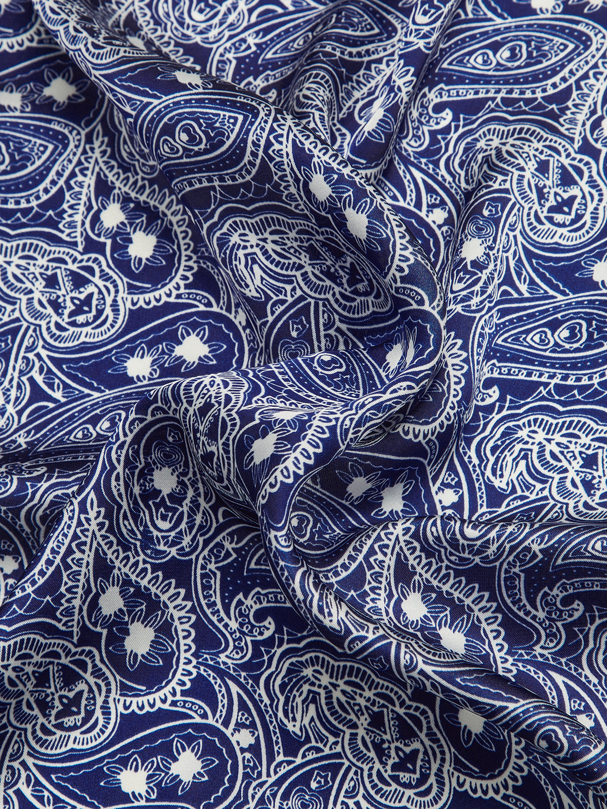 Paisley Desenli Kare Atkı