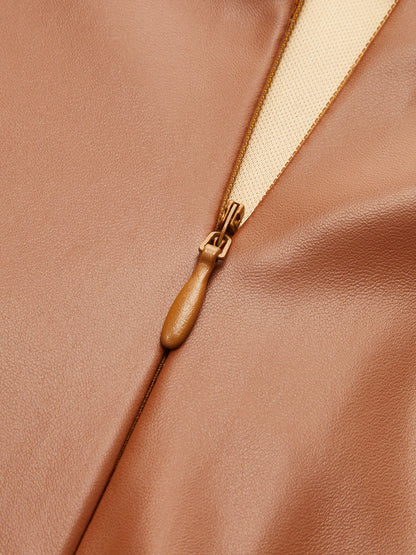 Pileli Suni Deri Şort