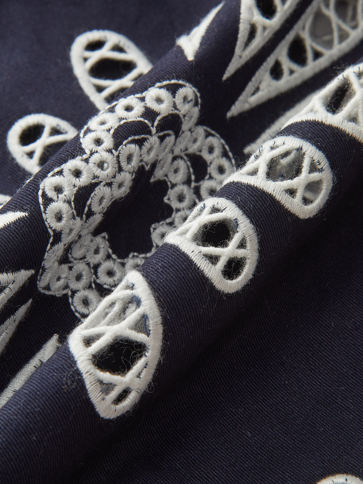 Çiçekli İğne Oyası Pamuk Karışımlı Bluz