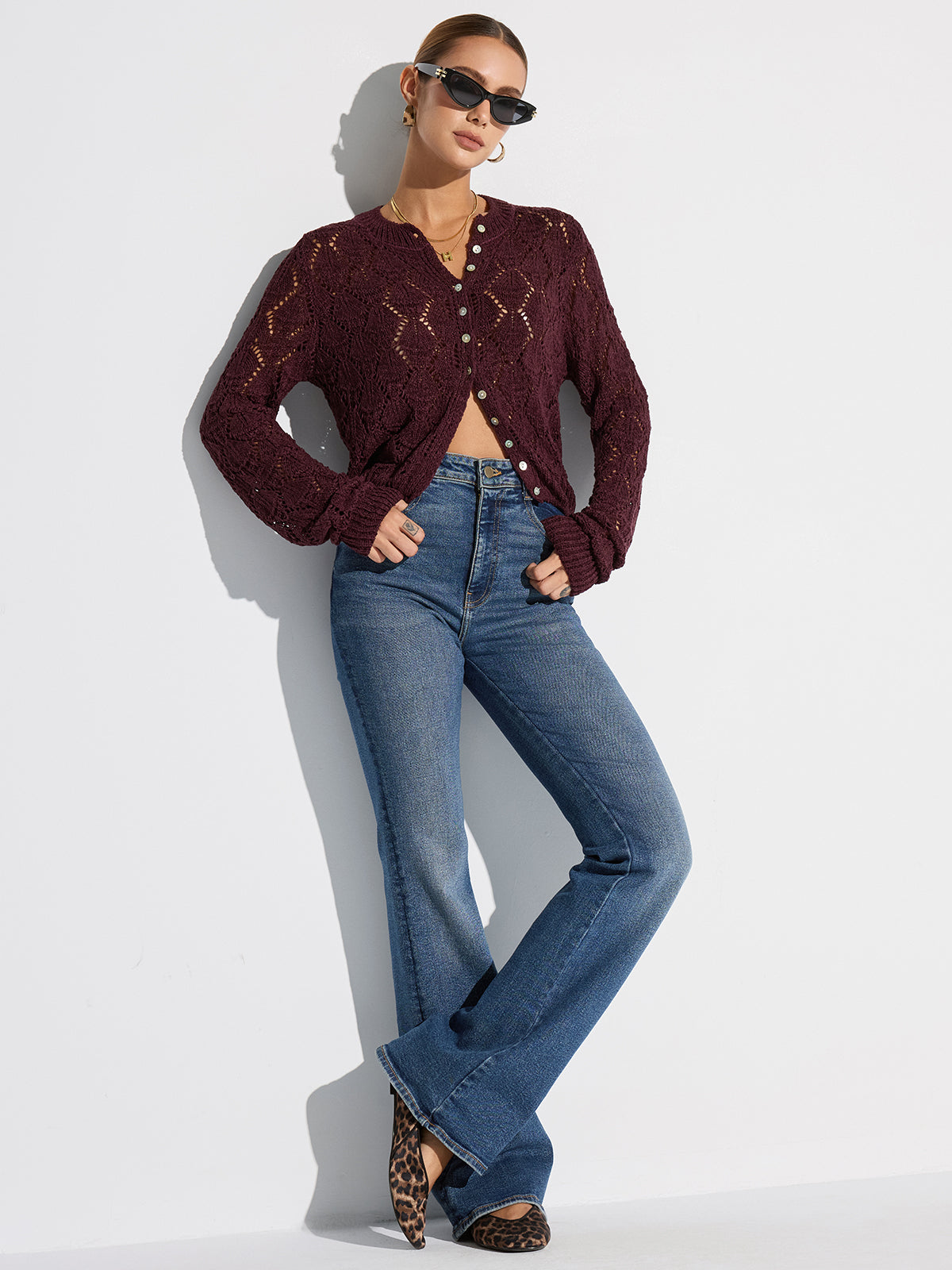 Yarı Şeffaf Ajurlu Örgü Hırka