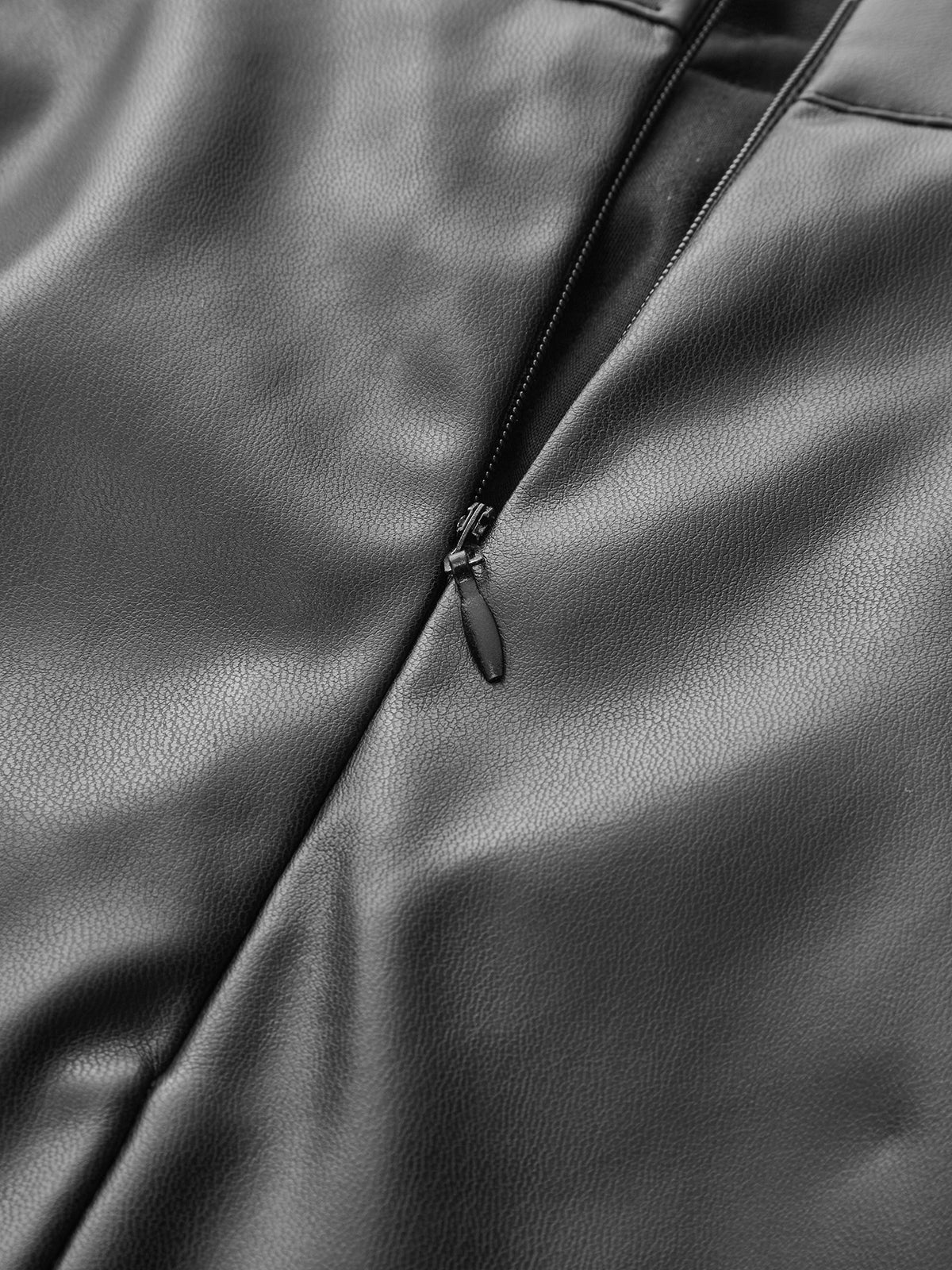 Dantelli Yırtmaçlı PU Deri Midi Etek