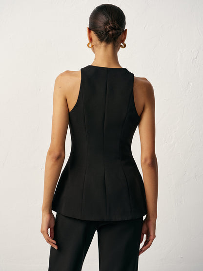 Haç Şeklinde Düğmeli Yelek