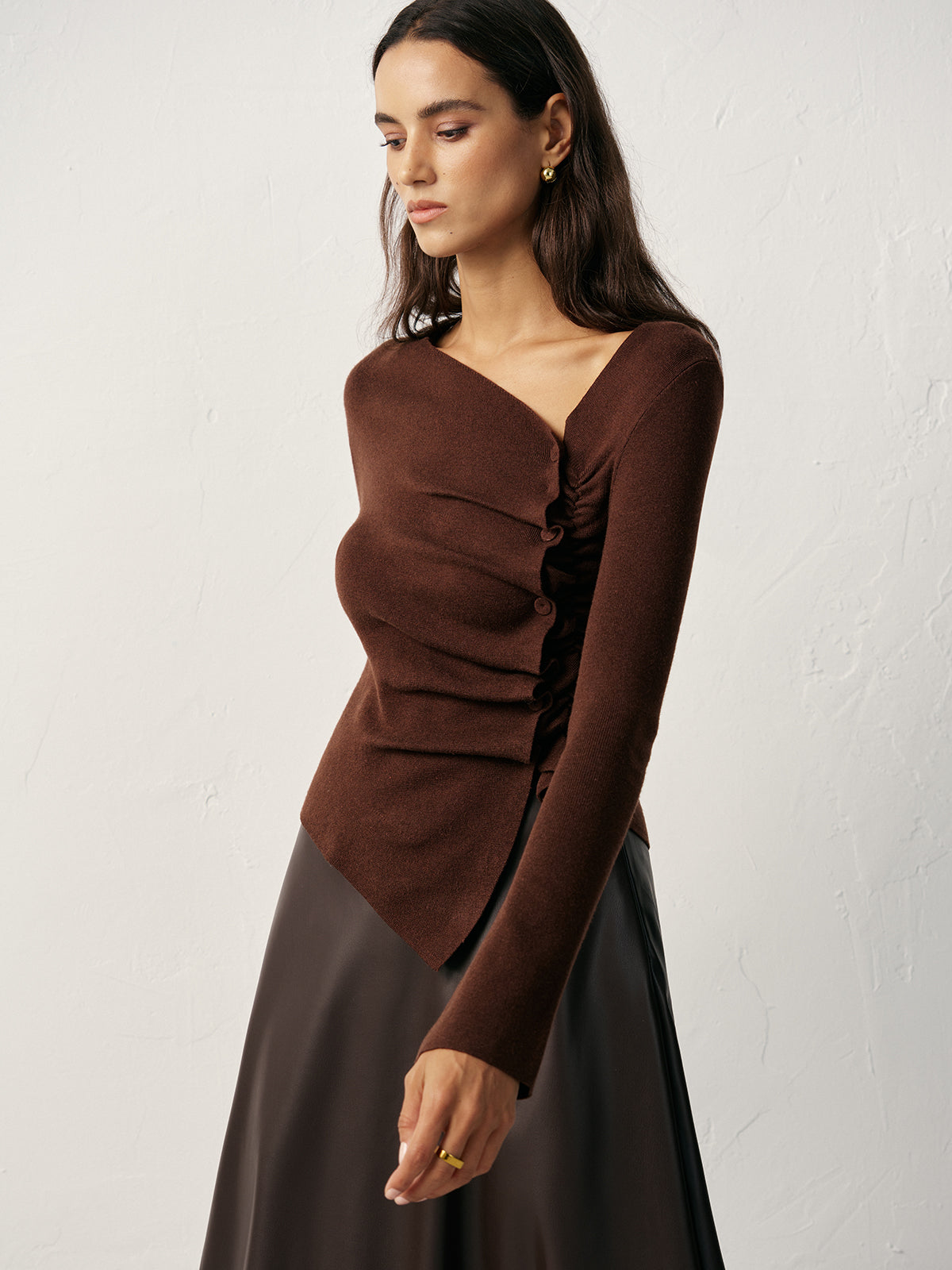 Yün Karışımlı Asimetrik Büzgülü Yan Düğmeli Hırka