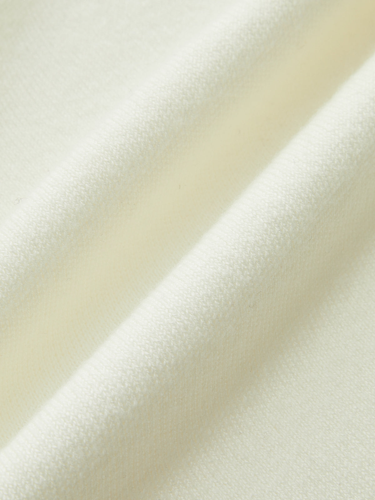 Kontrast Kesim Örgü Yelek ve Midi Etek Takımı