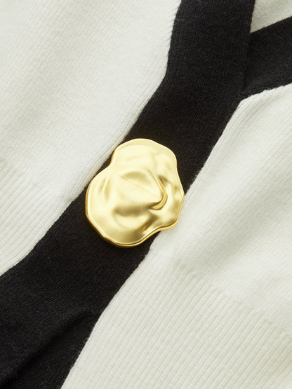 Kontrast Kesim Örgü Yelek ve Midi Etek Takımı