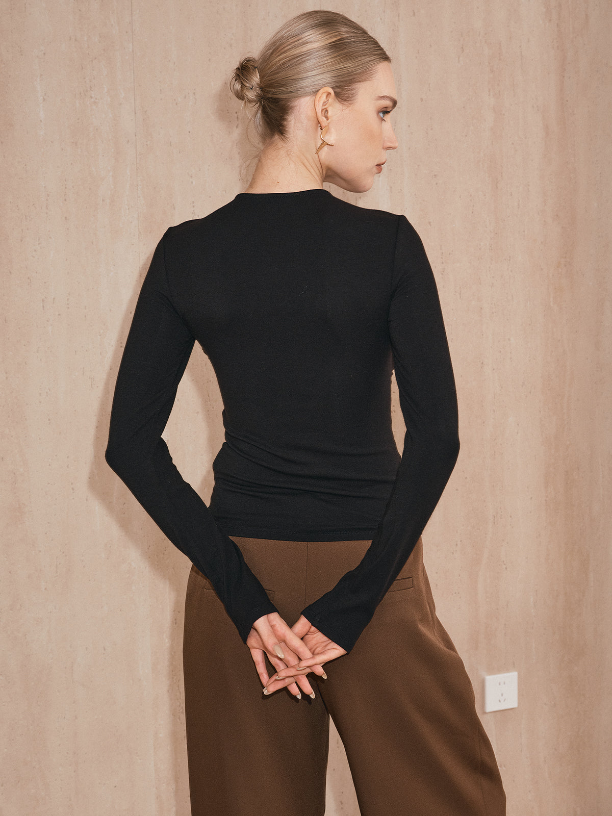 Çapraz Ön Metal Detaylı Uzun Kollu Üst