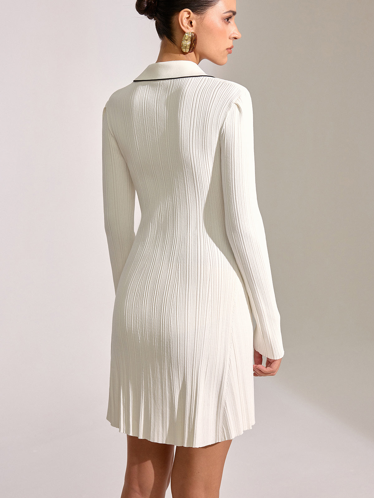 Kontrast Yaka Uzun Kollu Mini Elbise