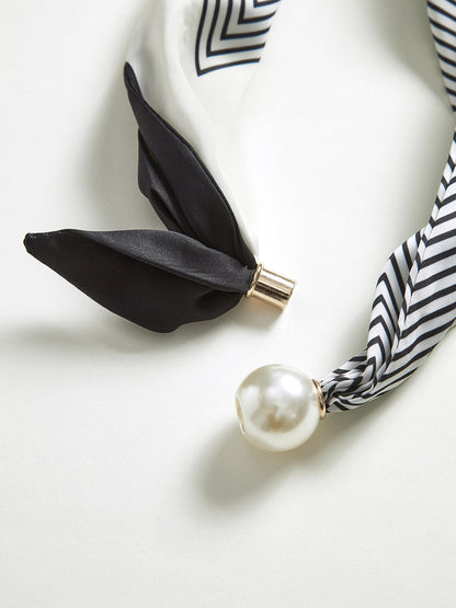 İnci Manyetik Kapatmalı Çizgili Boyun Atkısı