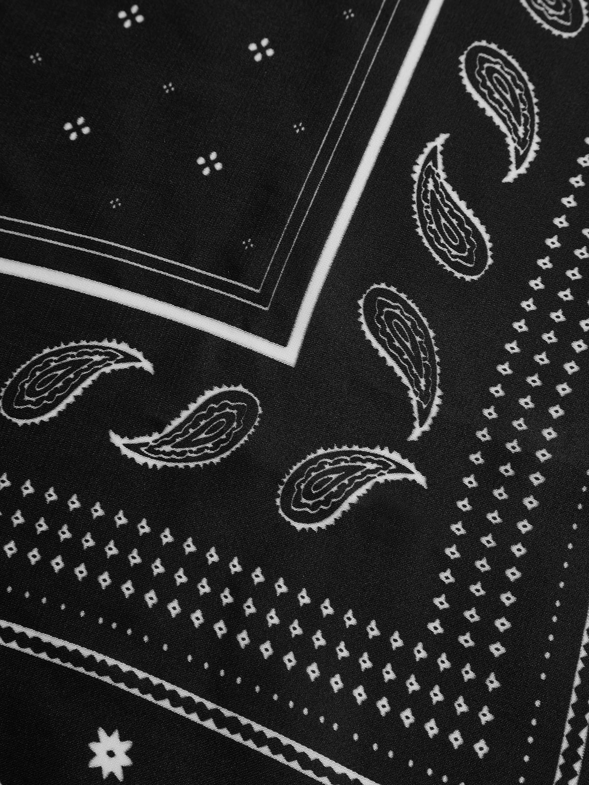 Paisley Desenli Kare Eşarp