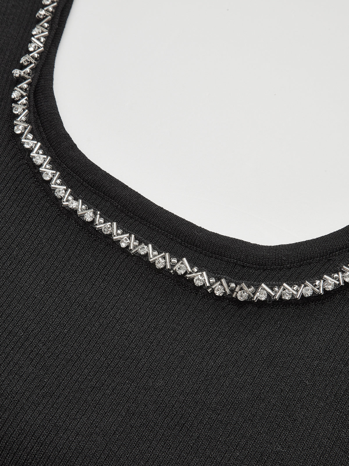 Taşlı İşlemeli Slim Fit Mini Elbise