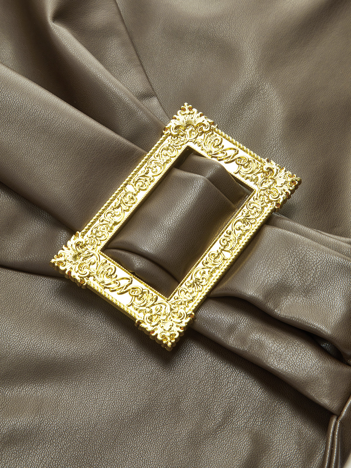 Metal Tokalı Suni Deri Mini Etek