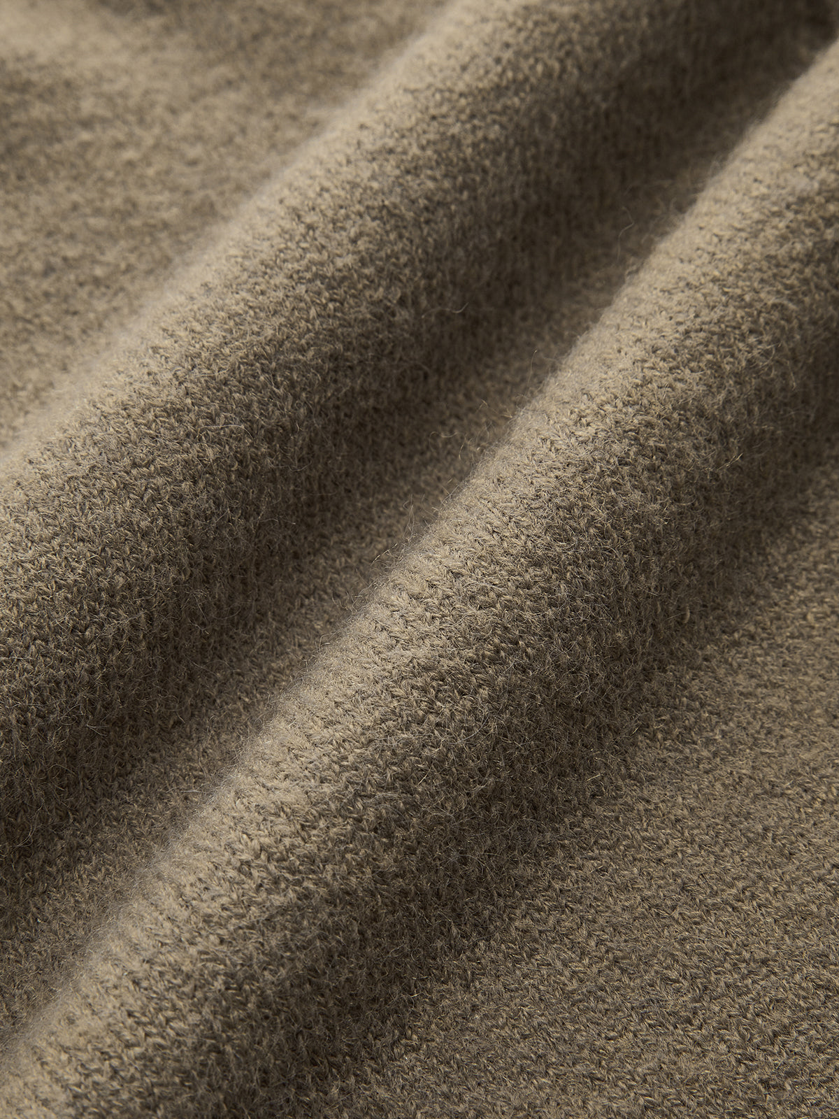 Yuvarlak Yaka Örgü Yelek