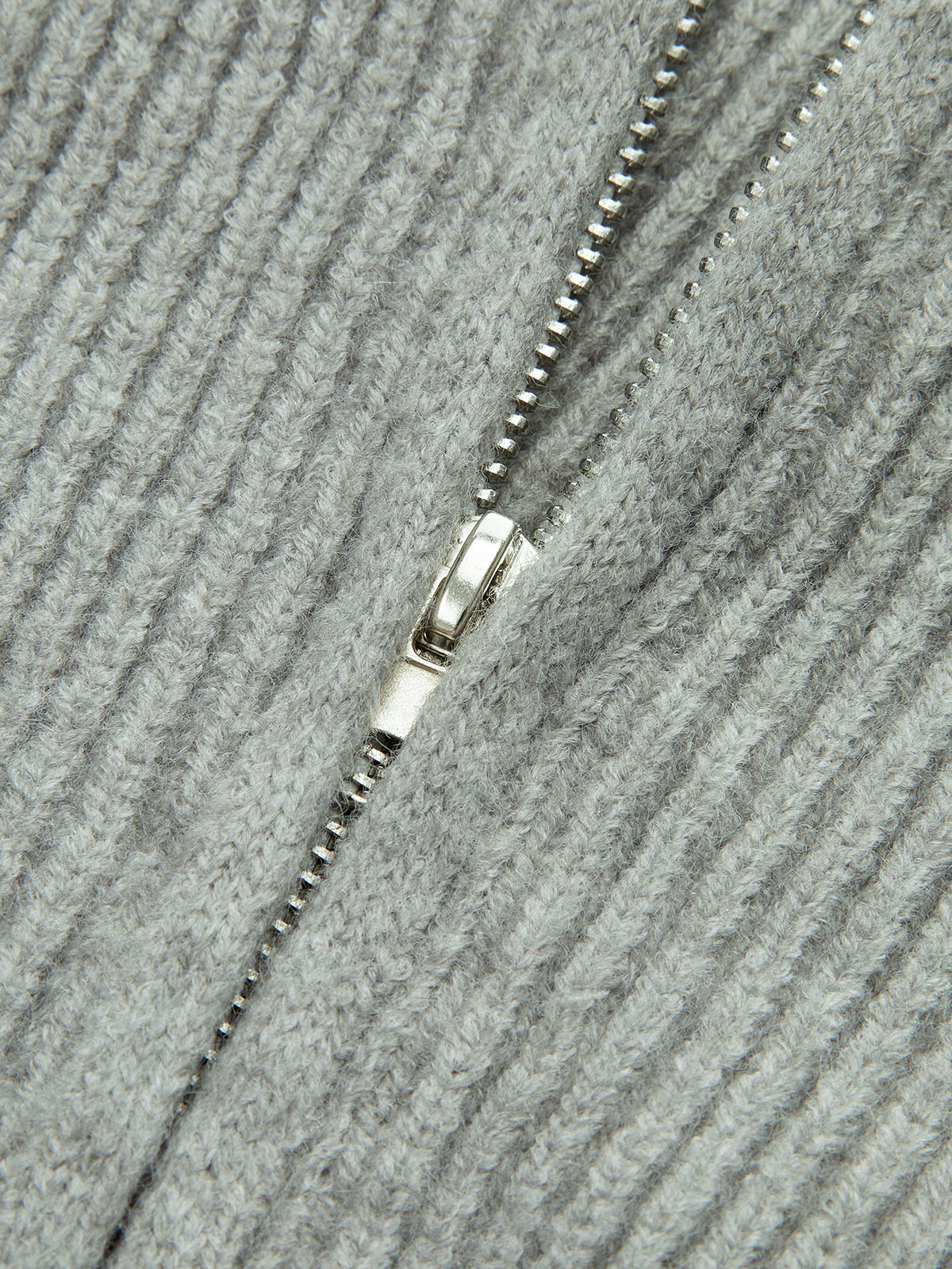 Yuvarlak Yaka Fermuarlı Örme Dış Giyim