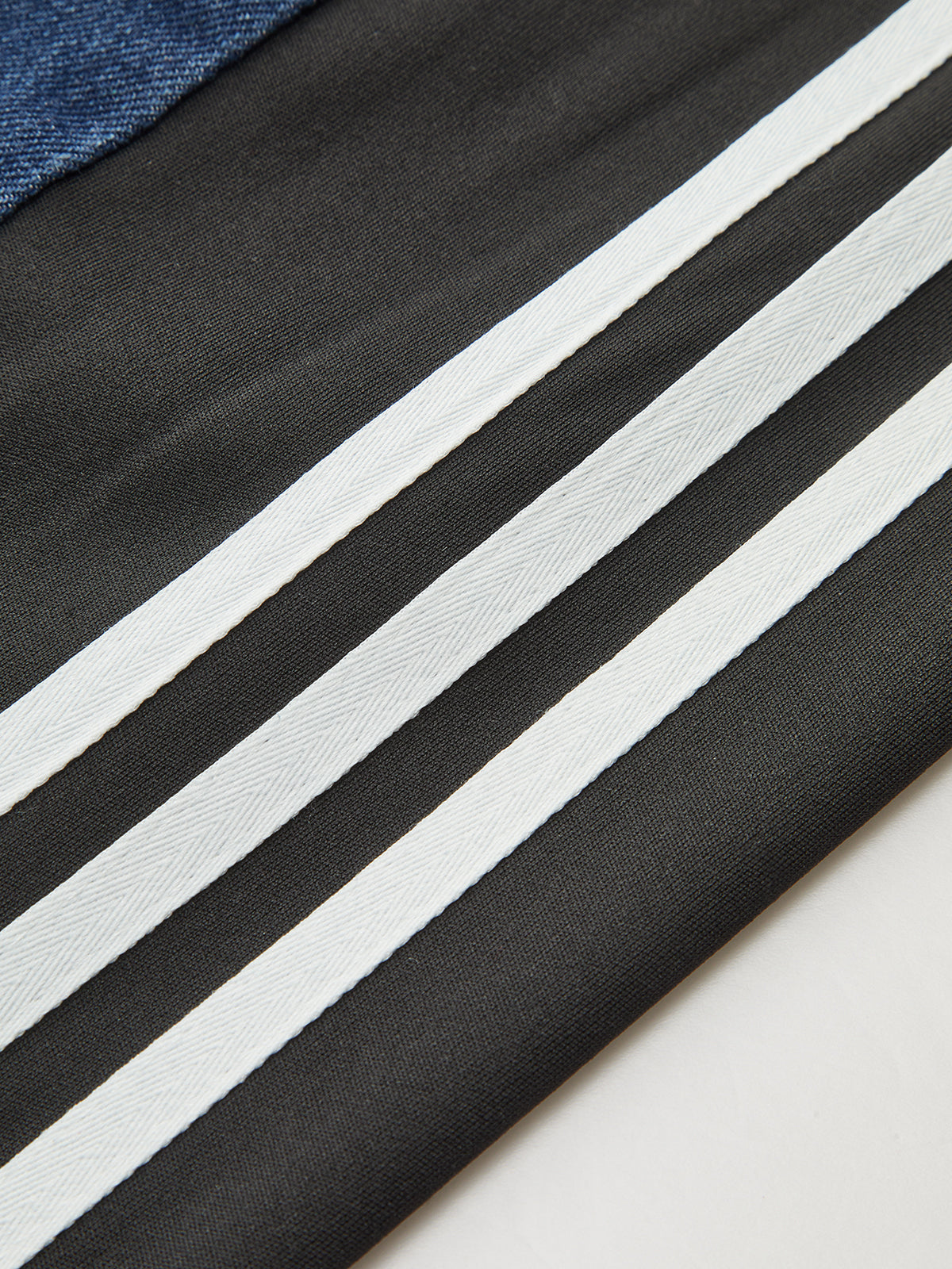 Çizgili Yan Panelli Orta Bel Kot Pantolon